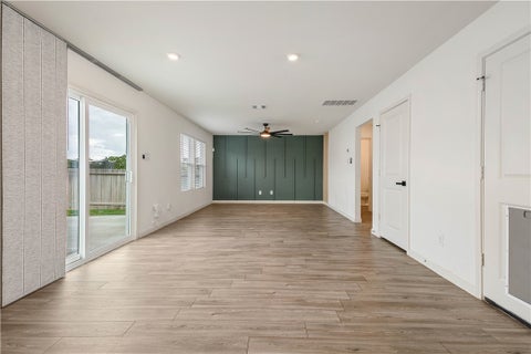 Tiny photo for 6037 Toby Bend BND, Bryan, TX 77807 (MLS # 26011763)