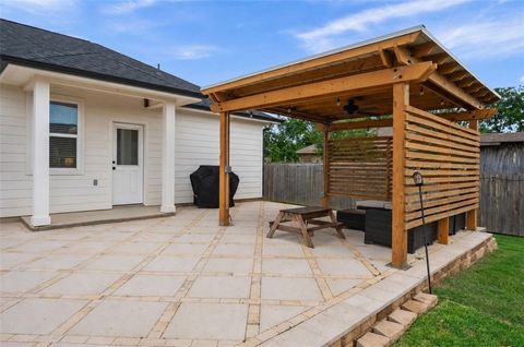 Tiny photo for 1902 Lamona Court, Bryan, TX 77801 (MLS # 26005579)