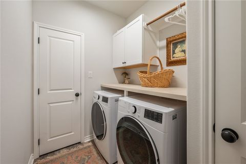 Tiny photo for 1902 Lamona Court, Bryan, TX 77801 (MLS # 26005579)