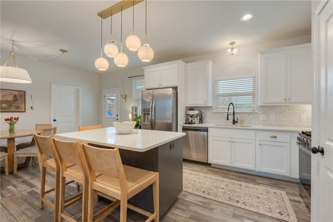 Tiny photo for 1902 Lamona Court, Bryan, TX 77801 (MLS # 26005579)