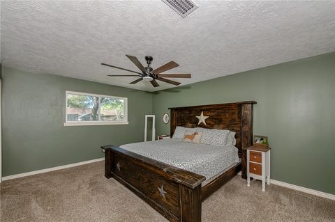 Tiny photo for 2904 River Oaks Cir, Bryan, TX 77802 (MLS # 26003800)
