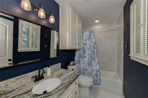 Tiny photo for 2904 River Oaks Cir, Bryan, TX 77802 (MLS # 26003800)