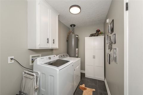 Tiny photo for 2904 River Oaks Cir, Bryan, TX 77802 (MLS # 26003800)