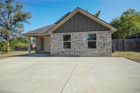 Tiny photo for 811 Dansby Street, Bryan, TX 77803 (MLS # 25011312)