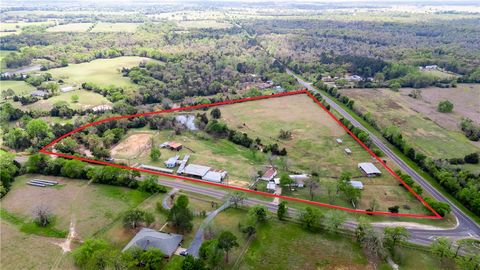 Photo of 10084 FM 831, Buffalo, TX 75831 (MLS # 26003912)