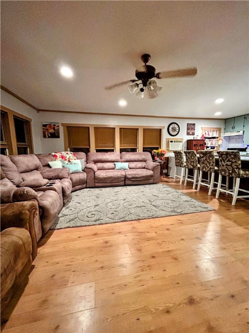 Photo of 114 River Rd Road, Other, TX 77335 (MLS # 25010808)