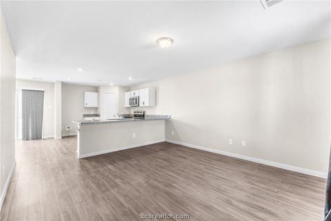 Tiny photo for 6044 Toby Bend Bnd, Bryan, TX 77807 (MLS # 26001551)