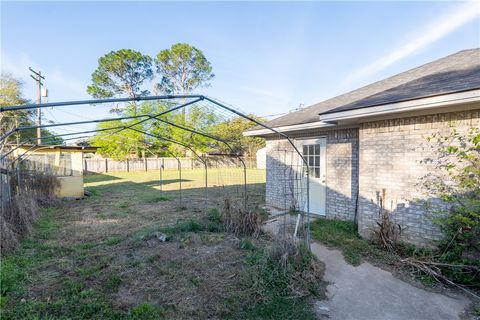 Tiny photo for 917 N Hull Street, Caldwell, TX 77836 (MLS # 26003355)