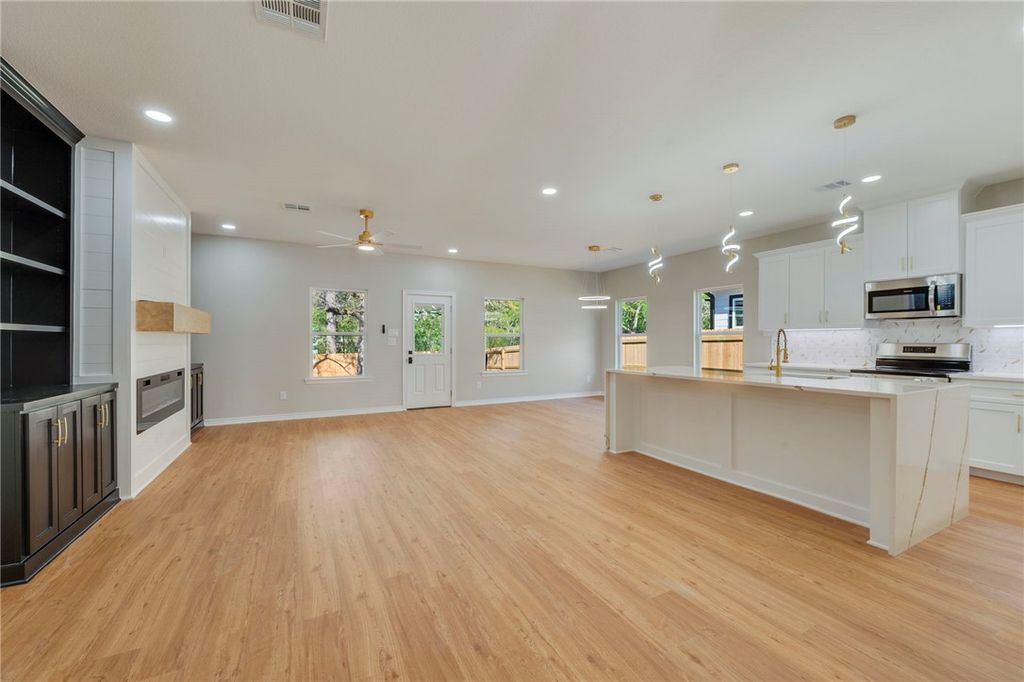 Photo of 1614 Robeson Street, Bryan, TX 77803 (MLS # 26002665)