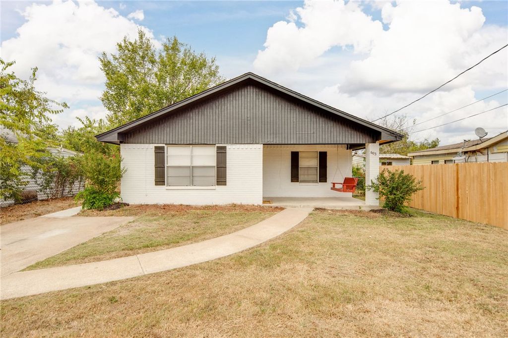 Photo of 603 Preston Street, College Station, TX 77840 (MLS # 26000675)