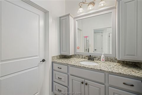 Tiny photo for 3216 Casita Court #111, Bryan, TX 77807 (MLS # 26004447)