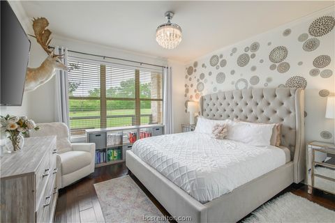 Tiny photo for 3216 Casita Court #111, Bryan, TX 77807 (MLS # 26004447)