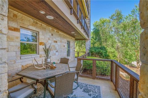 Tiny photo for 3216 Casita Court #111, Bryan, TX 77807 (MLS # 26004447)