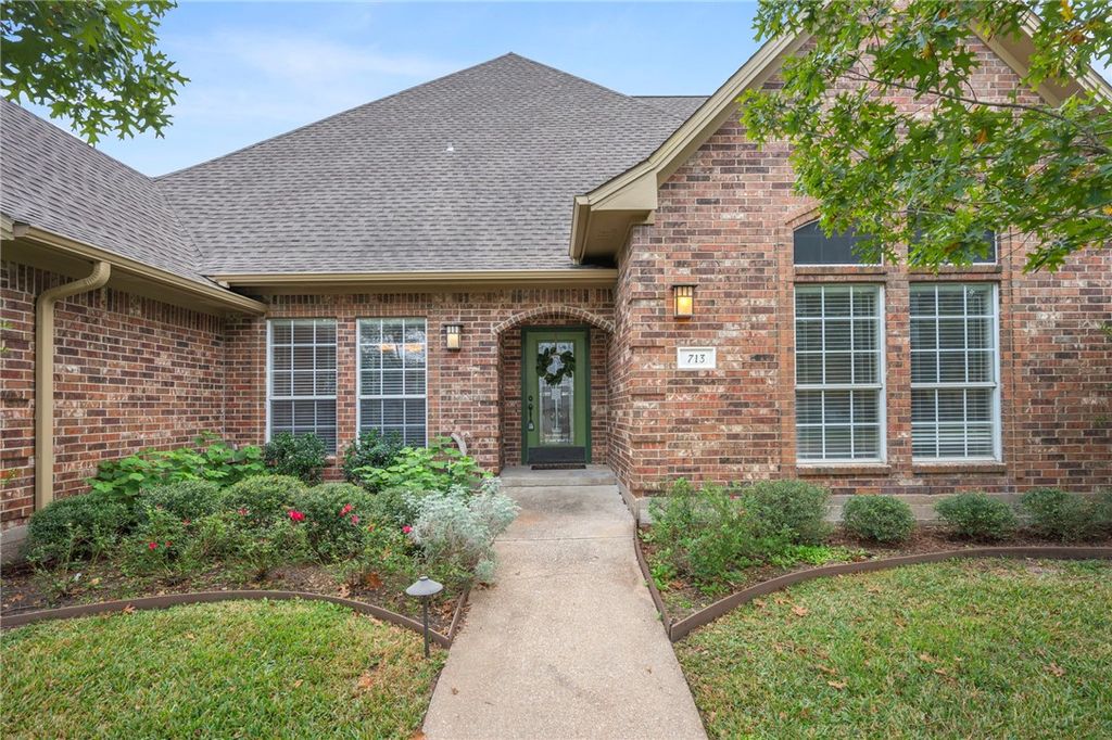 Photo of 713 Willow Loop, College Station, TX 77845 (MLS # 25011733)