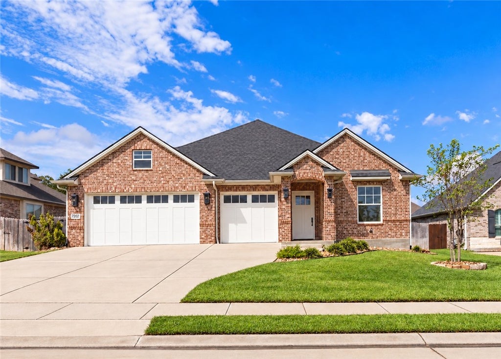 Photo of 2702 Portland Avenue, College Station, TX 77845 (MLS # 26012253)