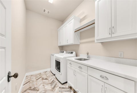 Tiny photo for 2702 Portland Avenue, College Station, TX 77845 (MLS # 26012253)