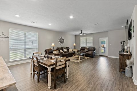 Tiny photo for 10603 Scarlet Peak Court, Bryan, TX 77845 (MLS # 26000001)