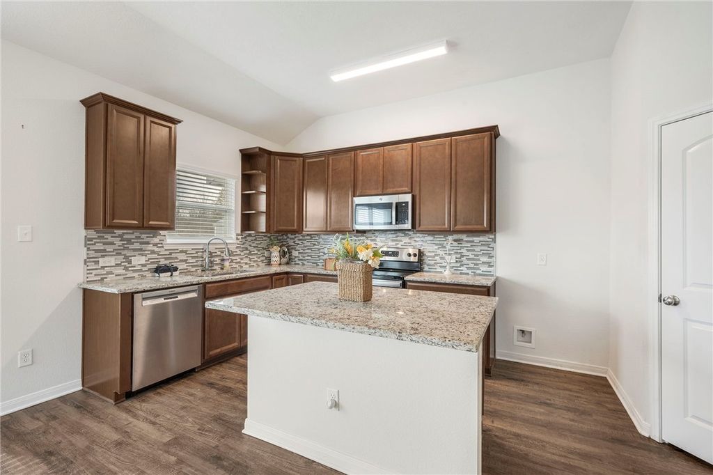 Photo of 2051 Brisbane Way, Bryan, TX 77807 (MLS # 26001347)