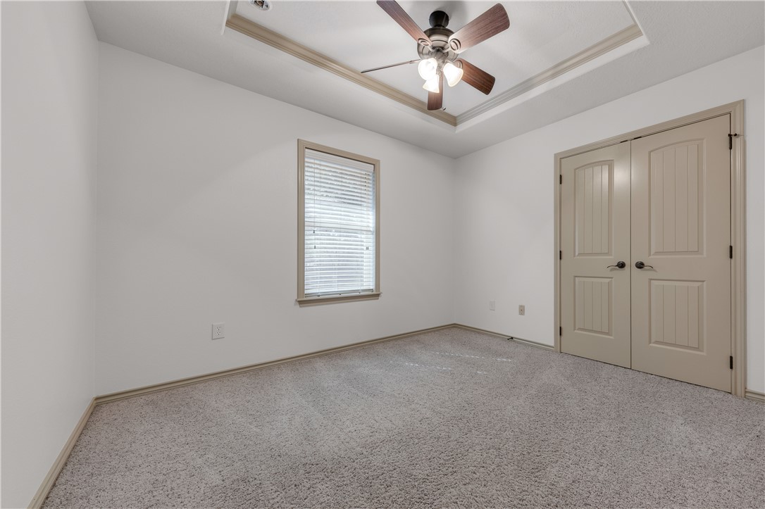 Bryan, Texas 77802, United States, 4 Bedrooms Bedrooms, ,2 BathroomsBathrooms,Residential,Pending,44235