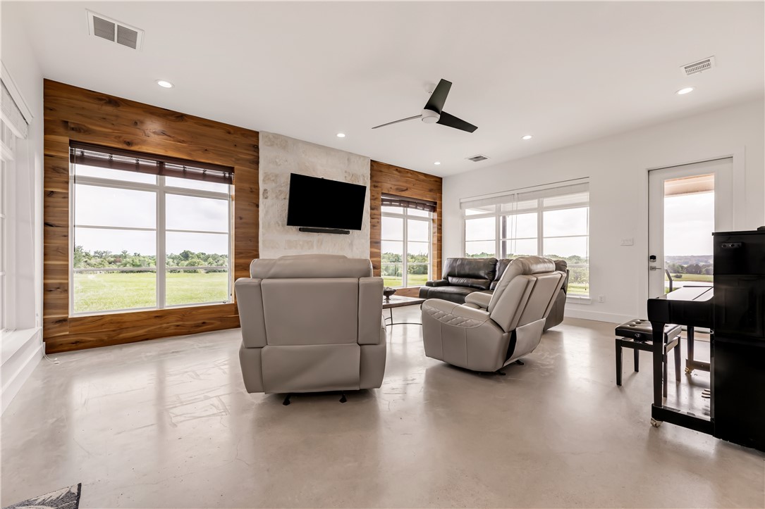 10659 County Road 495 CountyRoad