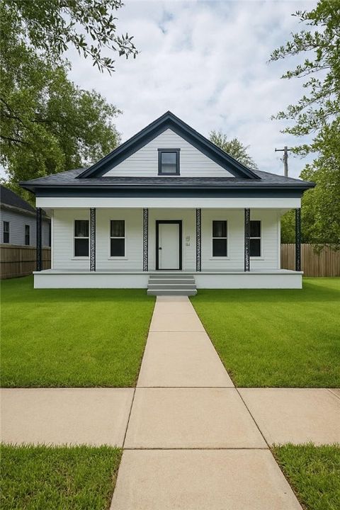 500 Cedar Street Hearne TX 77859