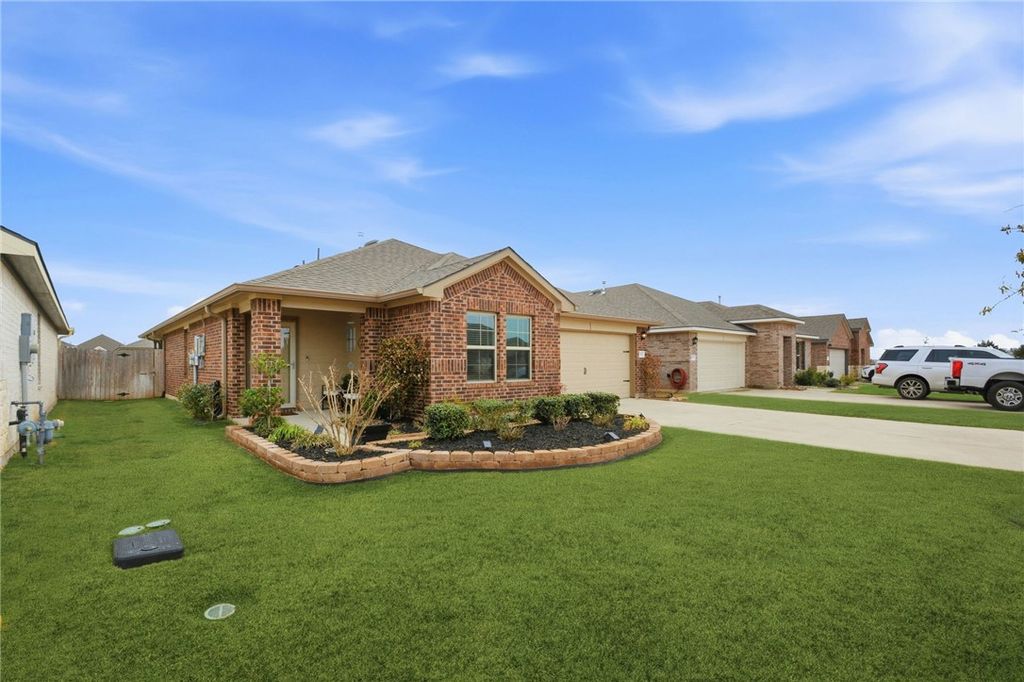 Photo of 2425 Mulligan Lane, Navasota, TX 77868 (MLS # 26001702)