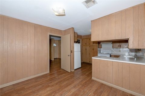 Tiny photo for 507 N Echols Street St, Caldwell, TX 77836 (MLS # 25012022)