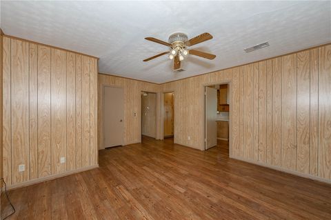 Tiny photo for 507 N Echols Street St, Caldwell, TX 77836 (MLS # 25012022)