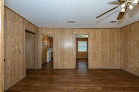 Tiny photo for 507 N Echols Street St, Caldwell, TX 77836 (MLS # 25012022)