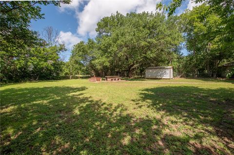 Tiny photo for 507 N Echols Street St, Caldwell, TX 77836 (MLS # 25012022)