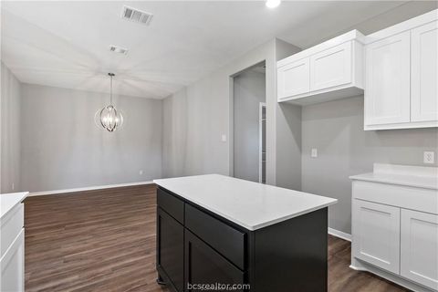 Tiny photo for 2517 Shady Route Lane, Bryan, TX 77808 (MLS # 26003811)