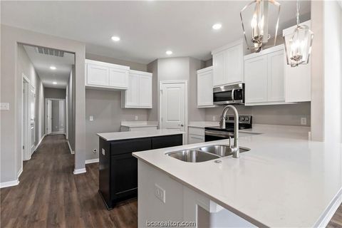 Tiny photo for 2517 Shady Route Lane, Bryan, TX 77808 (MLS # 26003811)