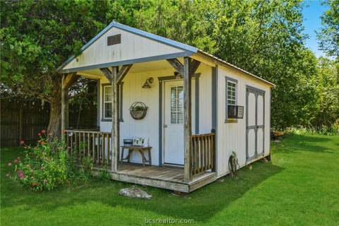 Tiny photo for 10747 Whispering Oaks Drive, Hearne, TX 77859 (MLS # 26009179)