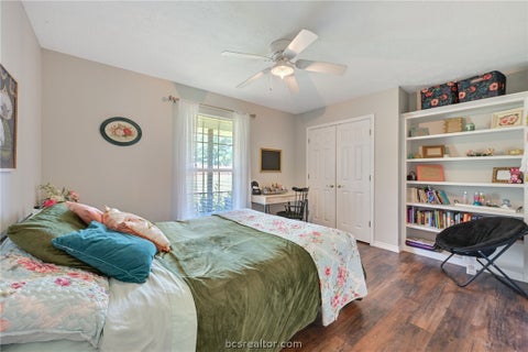 Tiny photo for 10747 Whispering Oaks Drive, Hearne, TX 77859 (MLS # 26009179)