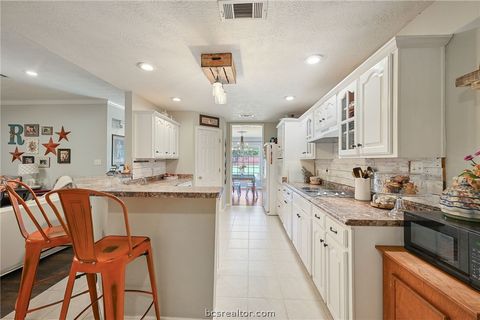 Tiny photo for 10747 Whispering Oaks Drive, Hearne, TX 77859 (MLS # 26009179)