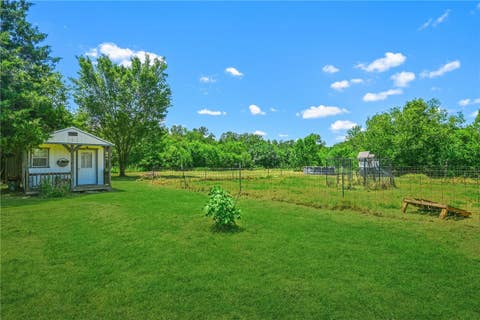 Tiny photo for 10747 Whispering Oaks Drive, Hearne, TX 77859 (MLS # 26009179)
