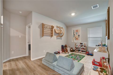 Tiny photo for 1011 Davy Street, Brenham, TX 77833 (MLS # 26003073)