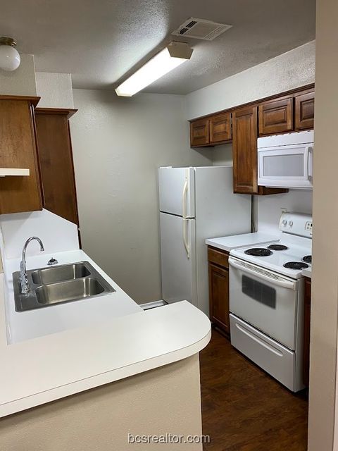 Tiny photo for 1305 W Villa Maria Road #C104, Bryan, TX 77801 (MLS # 26001216)