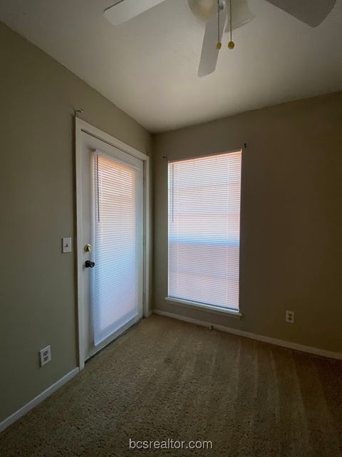 Tiny photo for 1305 W Villa Maria Road #C104, Bryan, TX 77801 (MLS # 26001216)