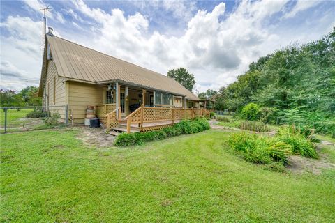 Tiny photo for 1470 FELLOWSHIP LANE Ln, Madisonville, TX 77864 (MLS # 26003482)