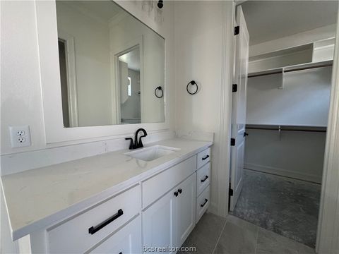 Tiny photo for 4641 River Valley Drive, Bryan, TX 77808 (MLS # 26002485)