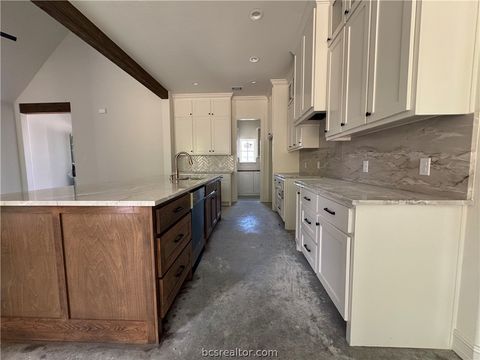 Tiny photo for 4641 River Valley Drive, Bryan, TX 77808 (MLS # 26002485)