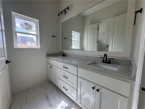 Tiny photo for 4641 River Valley Drive, Bryan, TX 77808 (MLS # 26002485)