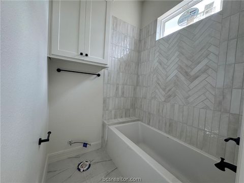 Tiny photo for 4641 River Valley Drive, Bryan, TX 77808 (MLS # 26002485)