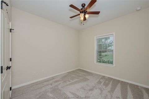 Tiny photo for 4192 Wagonwheel Road, Bryan, TX 77808 (MLS # 26003706)