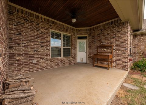Tiny photo for 4192 Wagonwheel Road, Bryan, TX 77808 (MLS # 26003706)