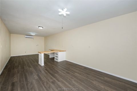 Tiny photo for 4192 Wagonwheel Road, Bryan, TX 77808 (MLS # 26003706)