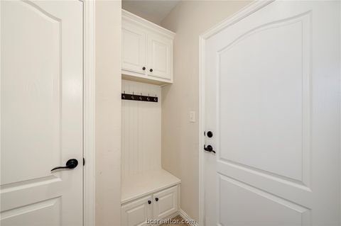 Tiny photo for 4192 Wagonwheel Road, Bryan, TX 77808 (MLS # 26003706)