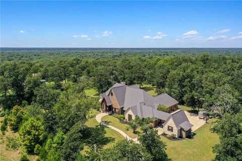 10682 Commonwealth Drive Iola TX 77861