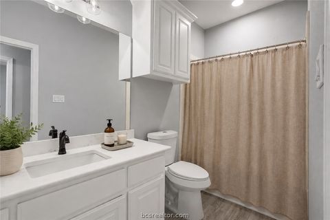 Tiny photo for 810 Plum Hollow Drive, College Station, TX 77845 (MLS # 26007387)